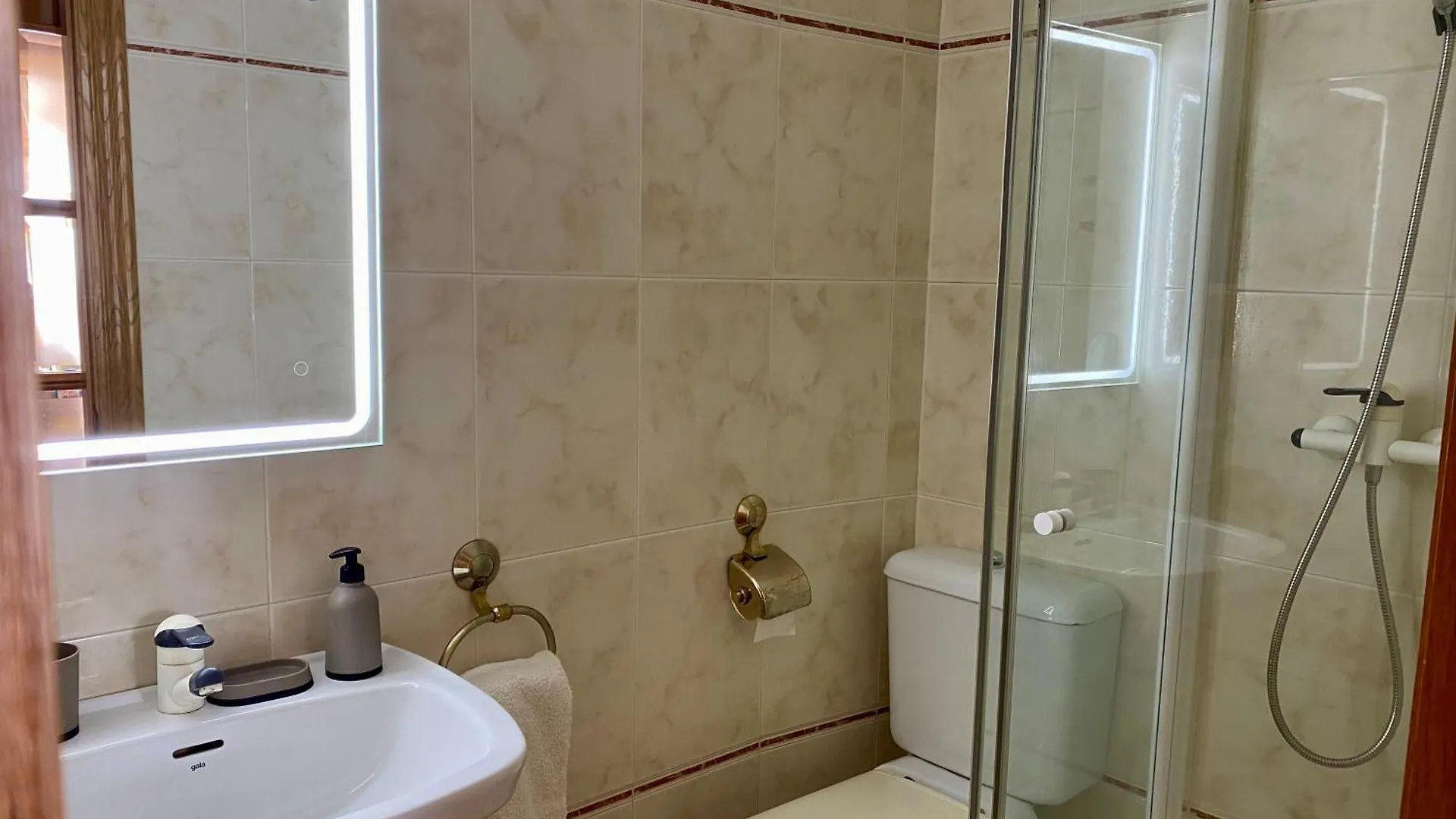 Seafront In Marbella With Pool And Garage Apartment Spain